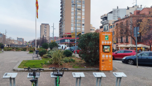 Desfibril·lador Girona plaça Catalunya