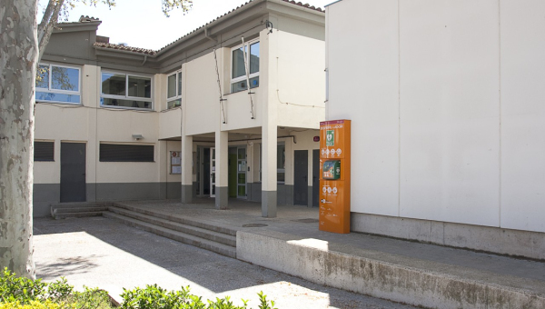 D-27, Escola Taialà