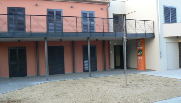 Centre social, CRC 390